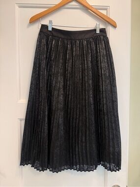 NWT Pink Stitch black print pleated skirt